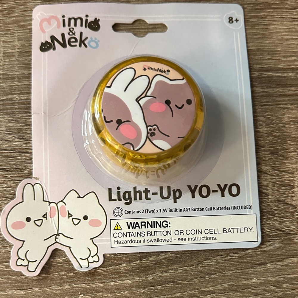 Mimi & Neko Light-Up Yo-Yo with Cute Design